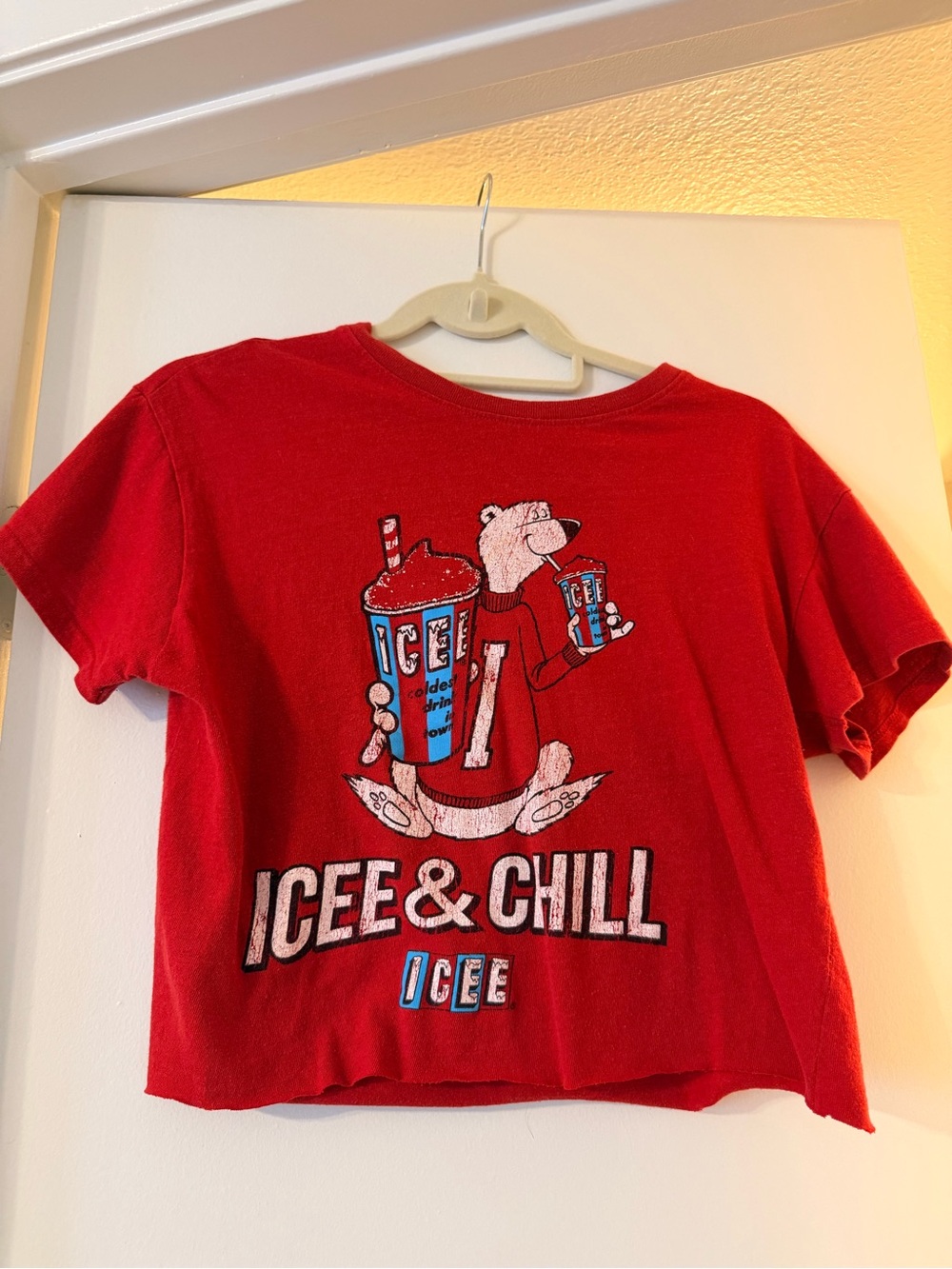 Vintage Red 'Icee & Chill' Graphic Tee